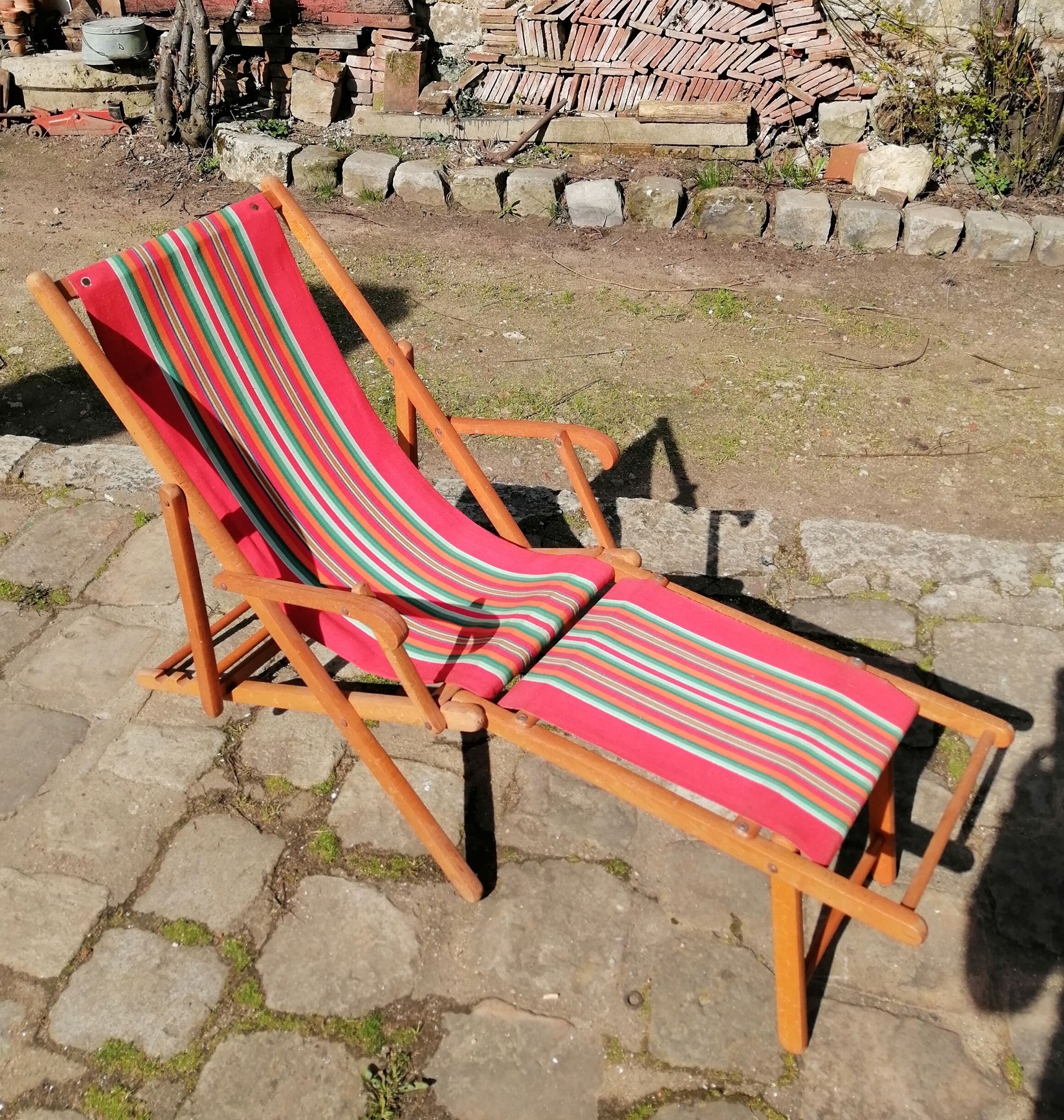 Chaise longue chilienne enfant