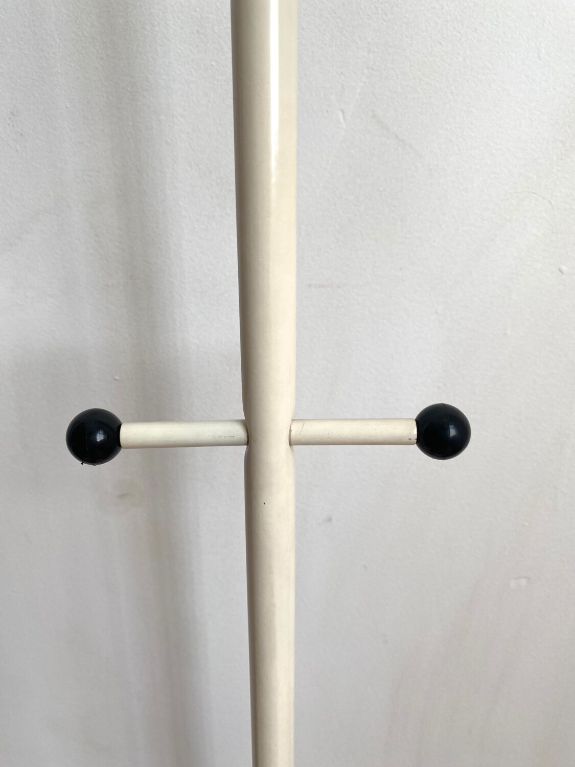 Tubular metal valet 1980