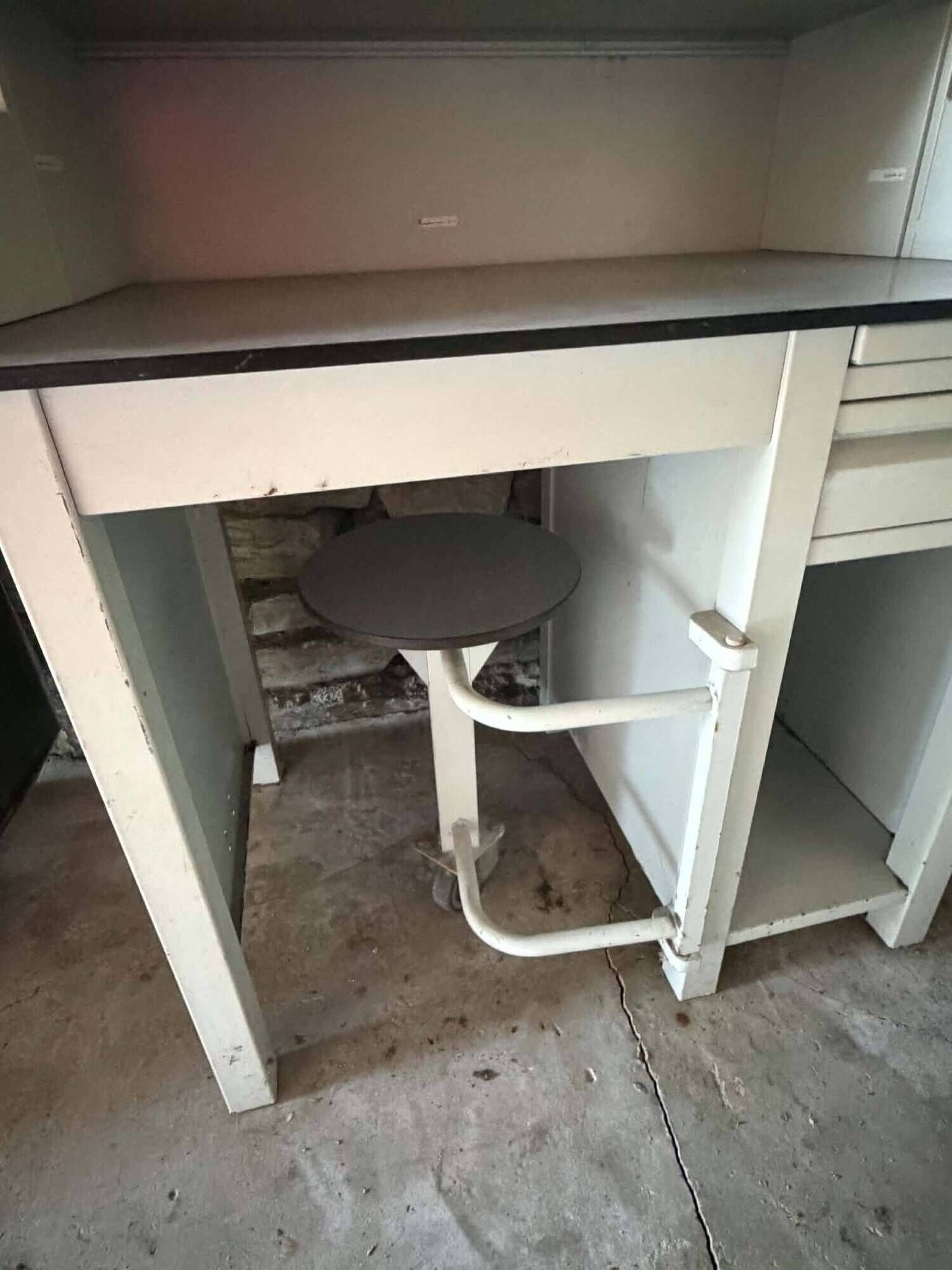 Bureau tri postal vintage belge