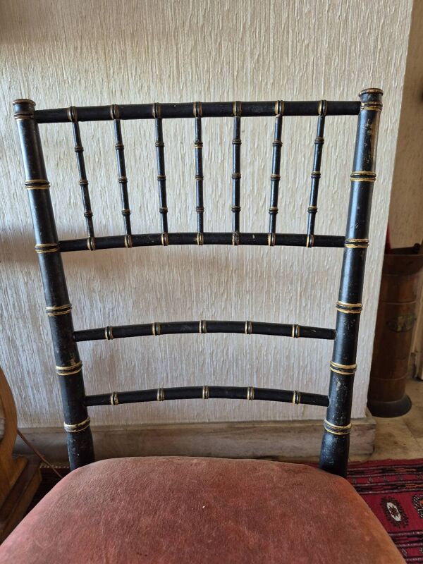 Petite chaise Napoléon III en bambou noir et assise velours rouge