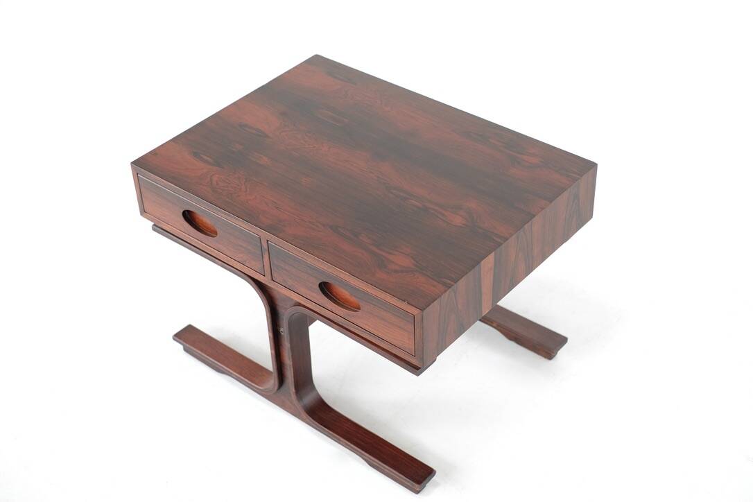 Coffee table by Gianfranco Frattini for Bernini, Italy 1950s.