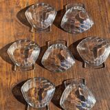 7 vintage shell-shaped bowls in Pyrex glass from France