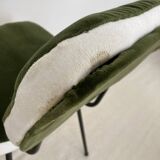3 André Simard chairs for Airborne