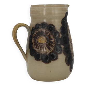 Large Courjault pitcher