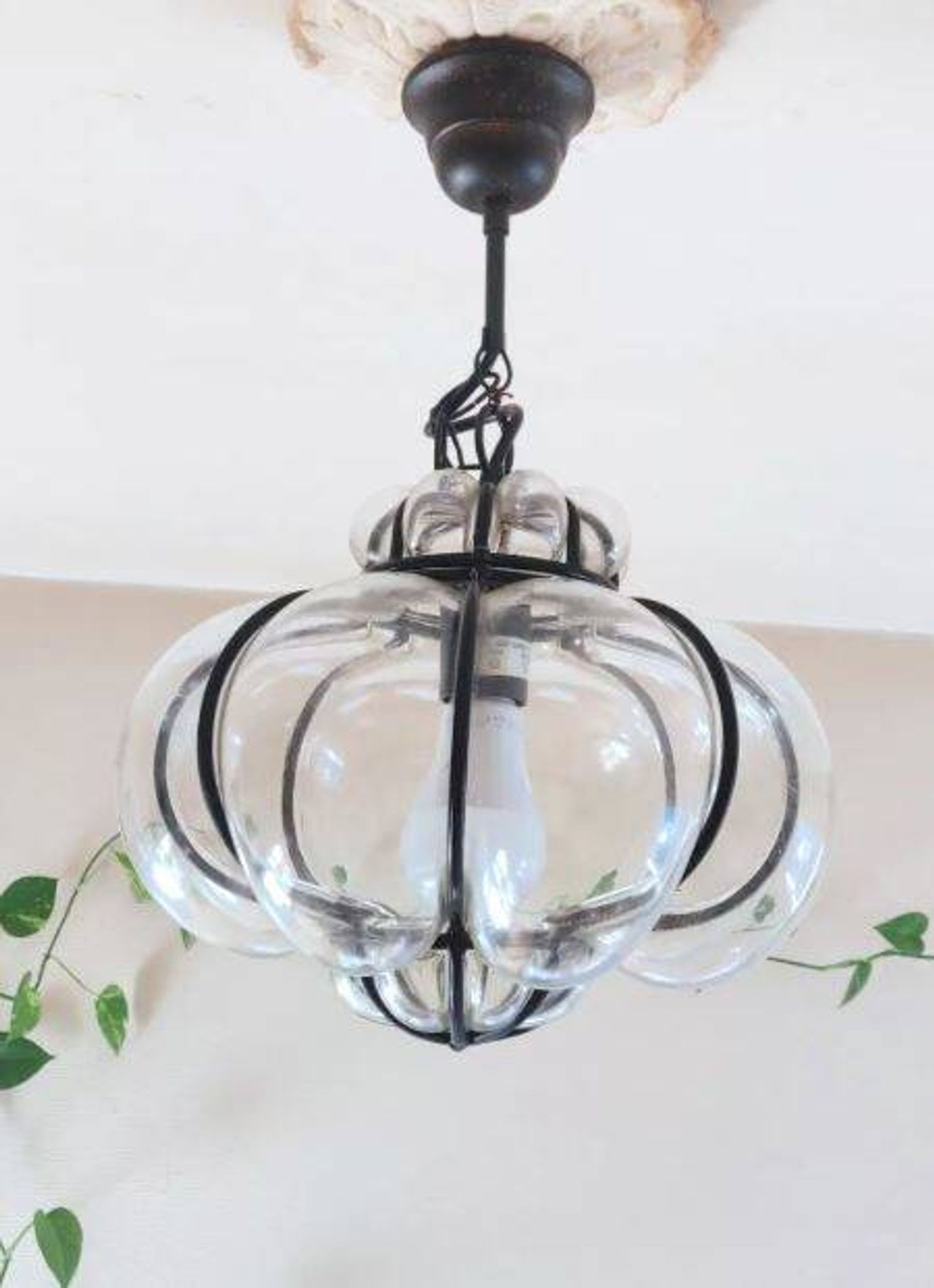 Vintage Venetian cage pendant light in blown Murano glass, 1950/1970