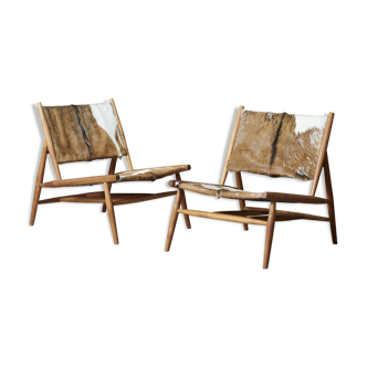 Two lounge chairs in Scandinavian style