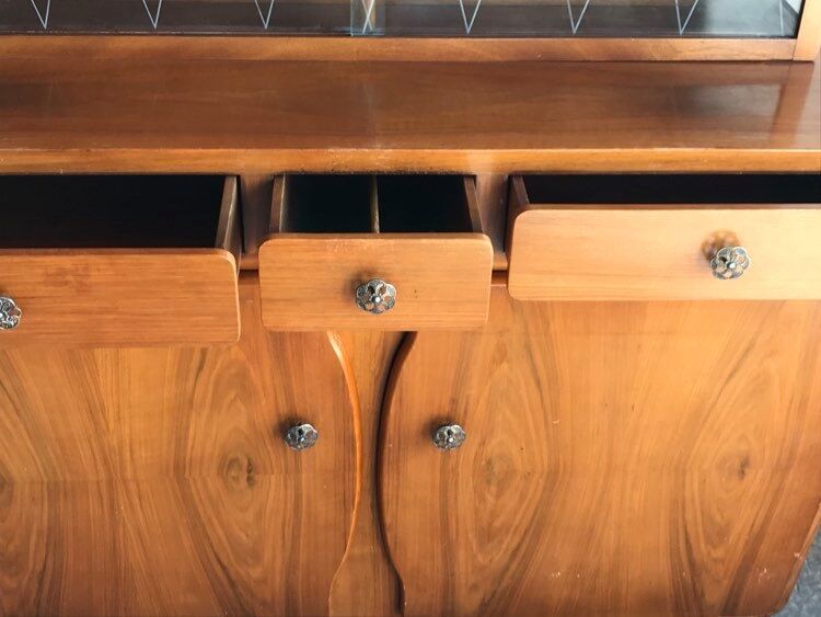 Art deco curvy cabinet