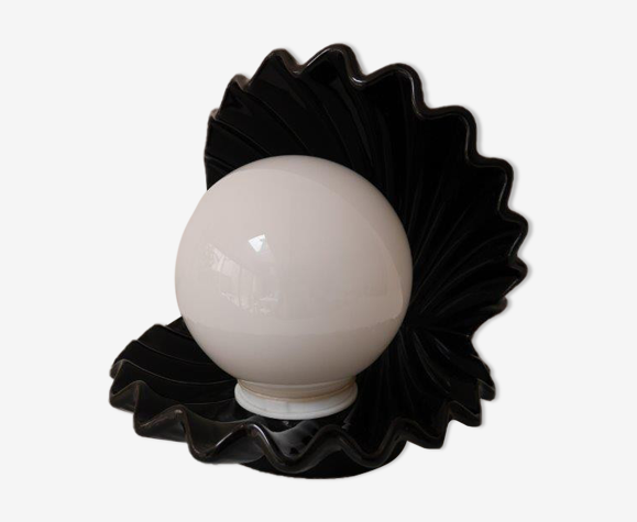 Lampe coquillage noire