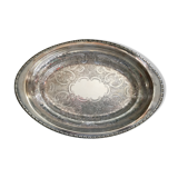 Oval plate in silver metal