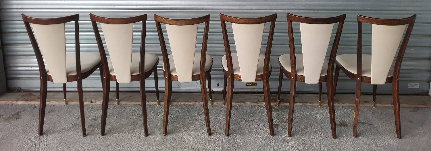 Set of 6 Baumann N°84 vintage chairs in very good condition.