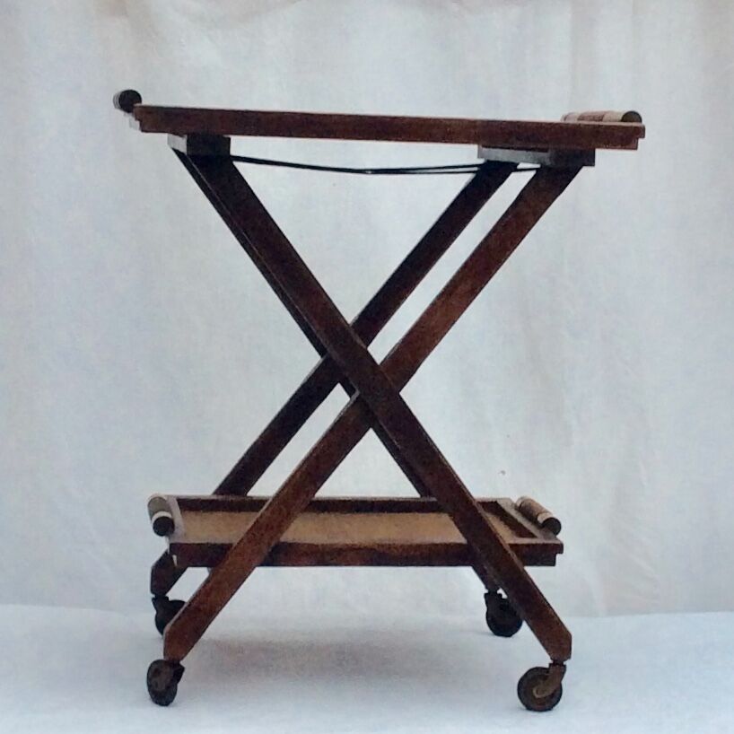 Dessert table from the 1930s fold in oak stamped dimension: height -66cm- width -54cm-