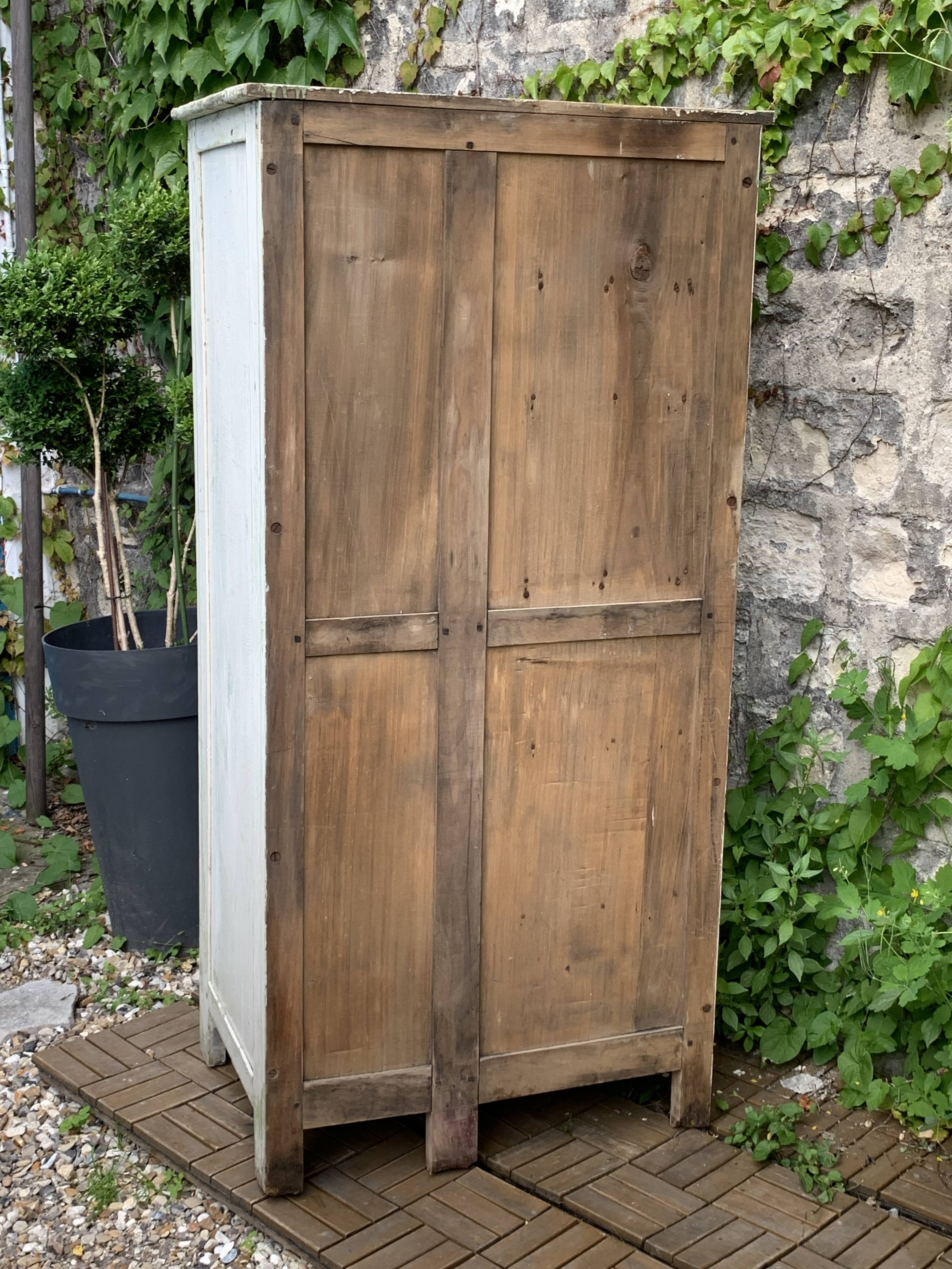 Parisian workshop cabinet 1940