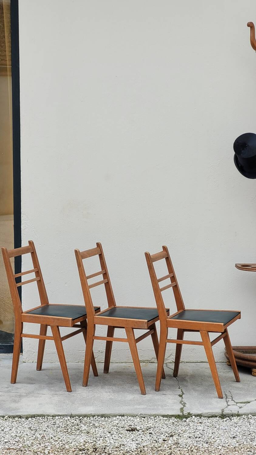 Series of 3 vintage chairs with compass legs - 1950s