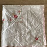 Nappe brodée vintage