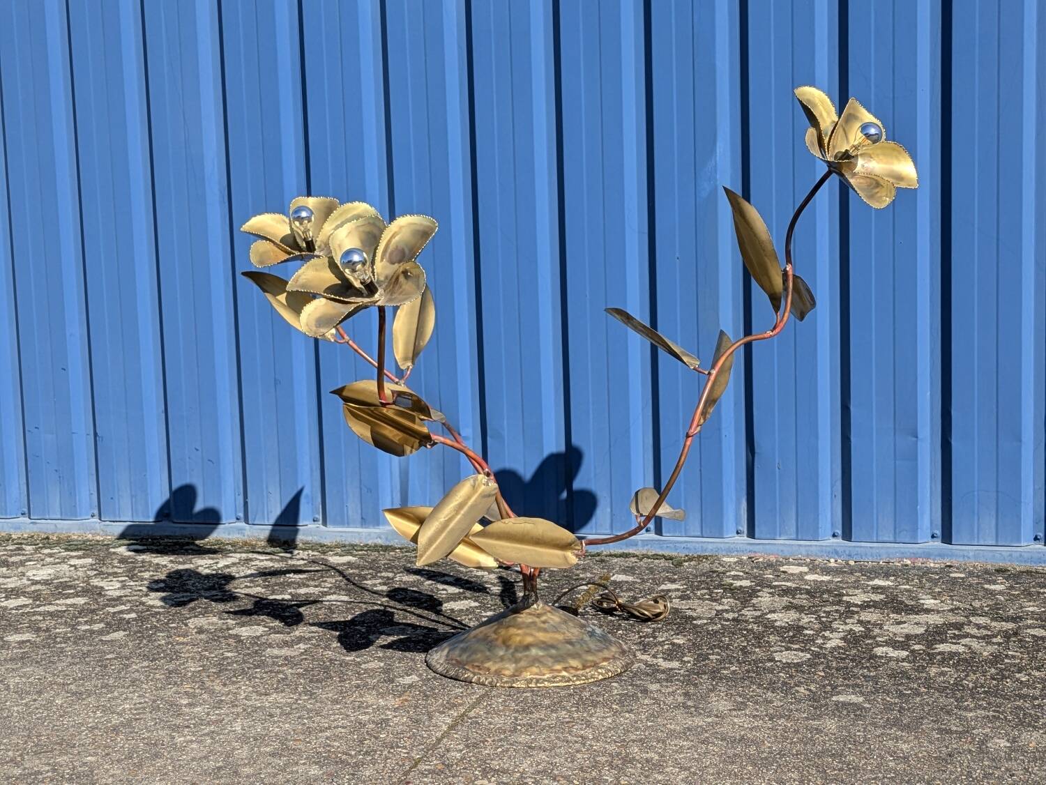 Vintage Brass Flower Floor Lamp - Hollywood Regency Style 1960s/1970s