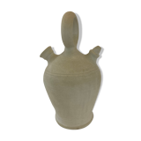 Jug in earth gargoulette or botijo