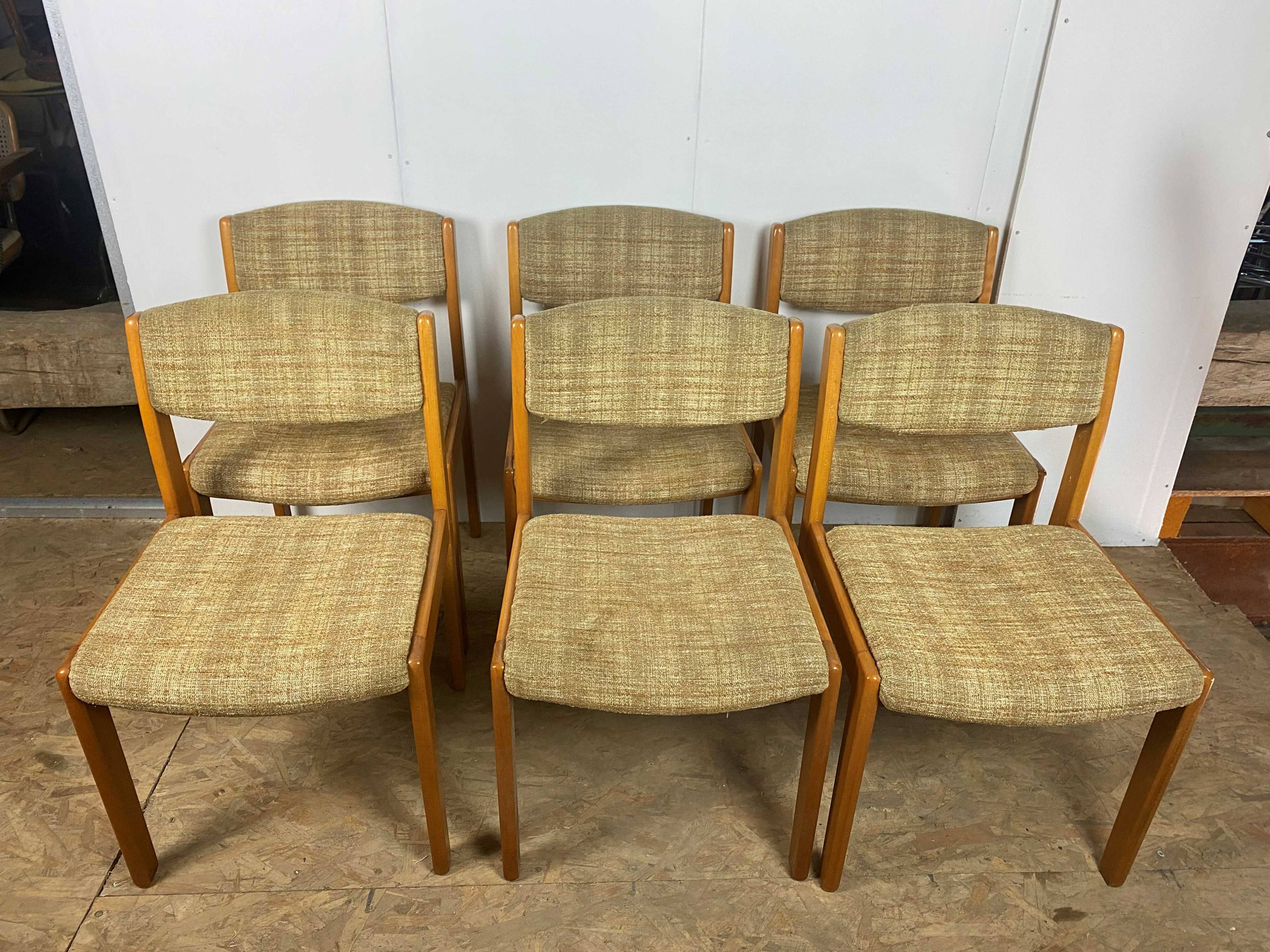 Set of 6 vintage Scandinavian chairs in wood and wool fabric an60
