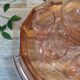 Service Rosaline en verre rose avec un plateau, une carafe et 4 verres à liqueur
