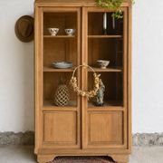 Armoire vitrée