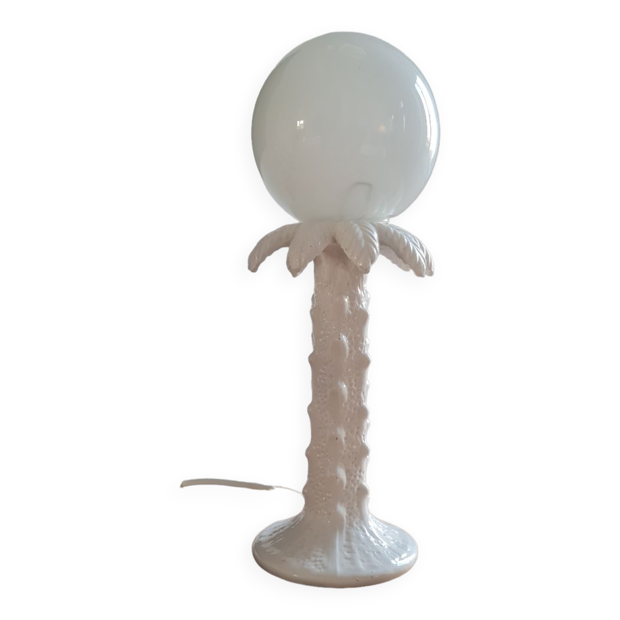 Ceramic palm lamp and white opaline globe