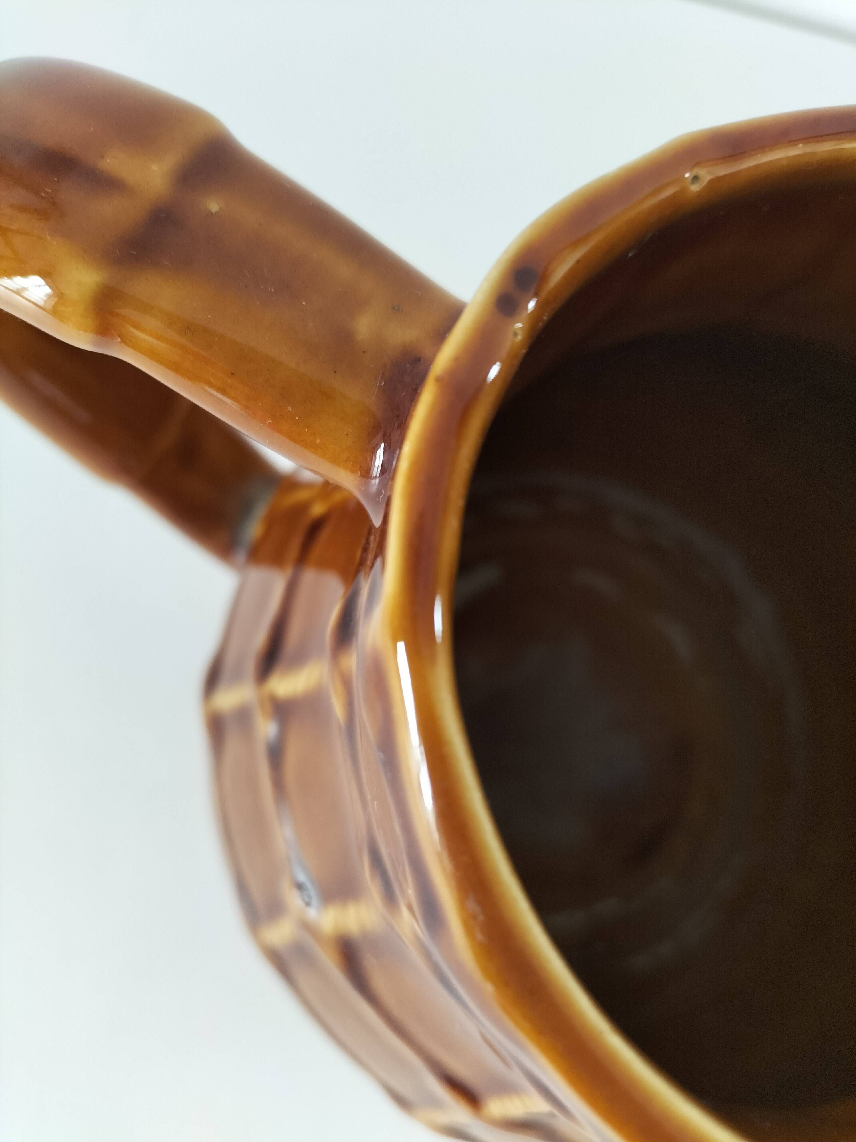 Pichet Saint-Clément no. 7507 in caramel earthenware – Relief wickerwork decoration
