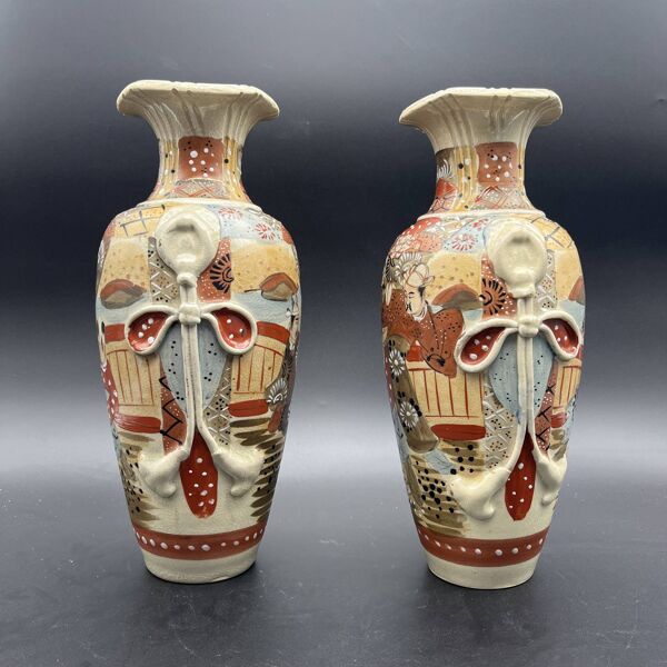 Paire de Vases Satsuma Japon debut XXe