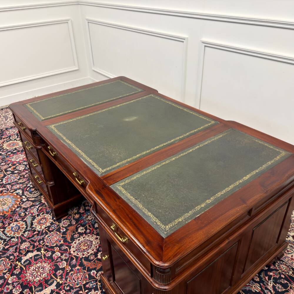 Classic English Double Desk