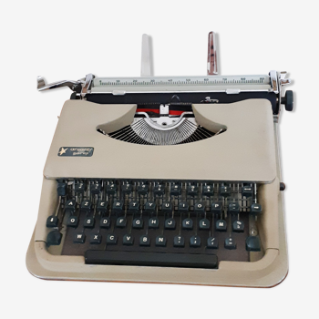Machine à écrire Antares , fonctionnelle