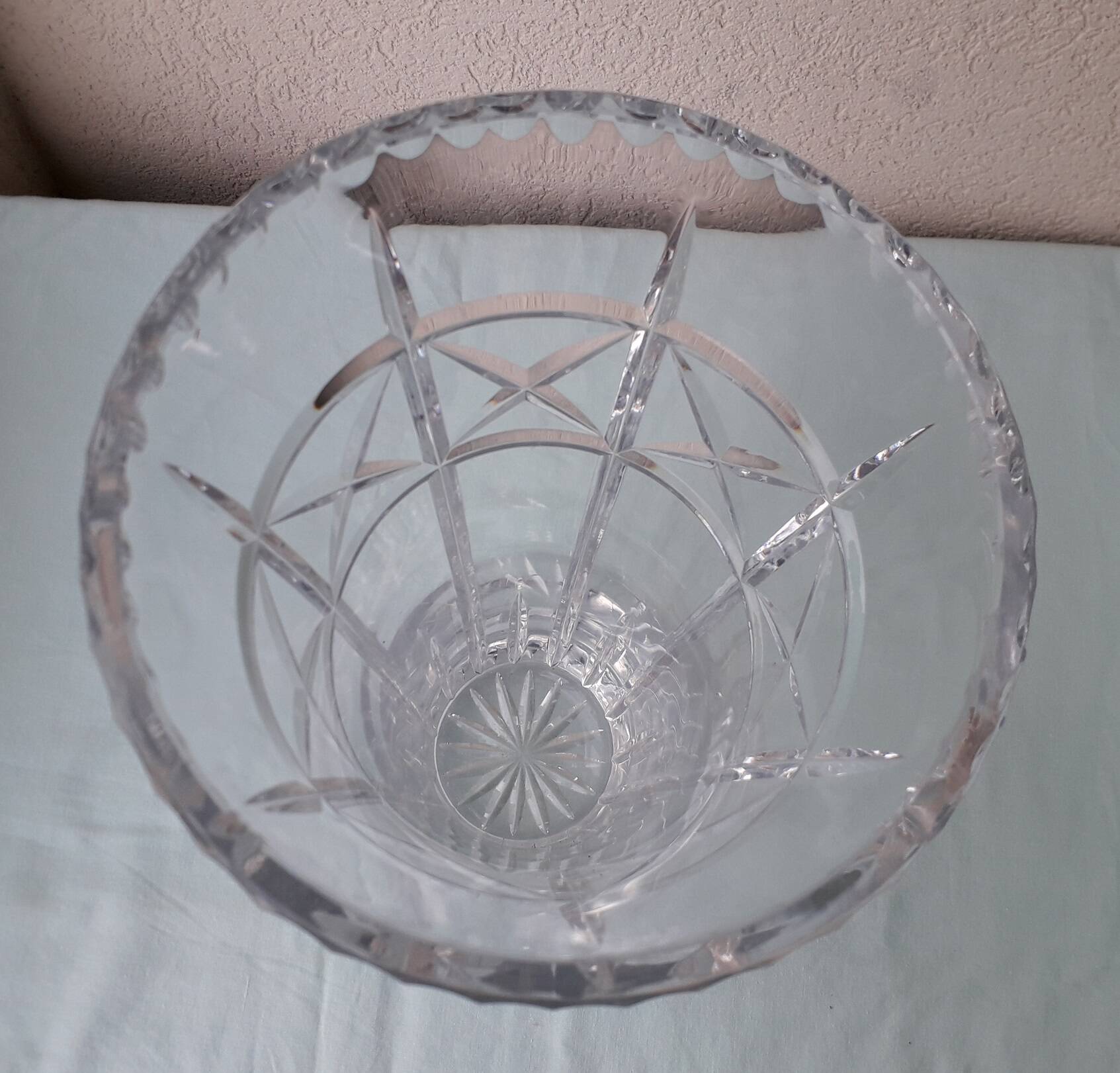 Crystal vase