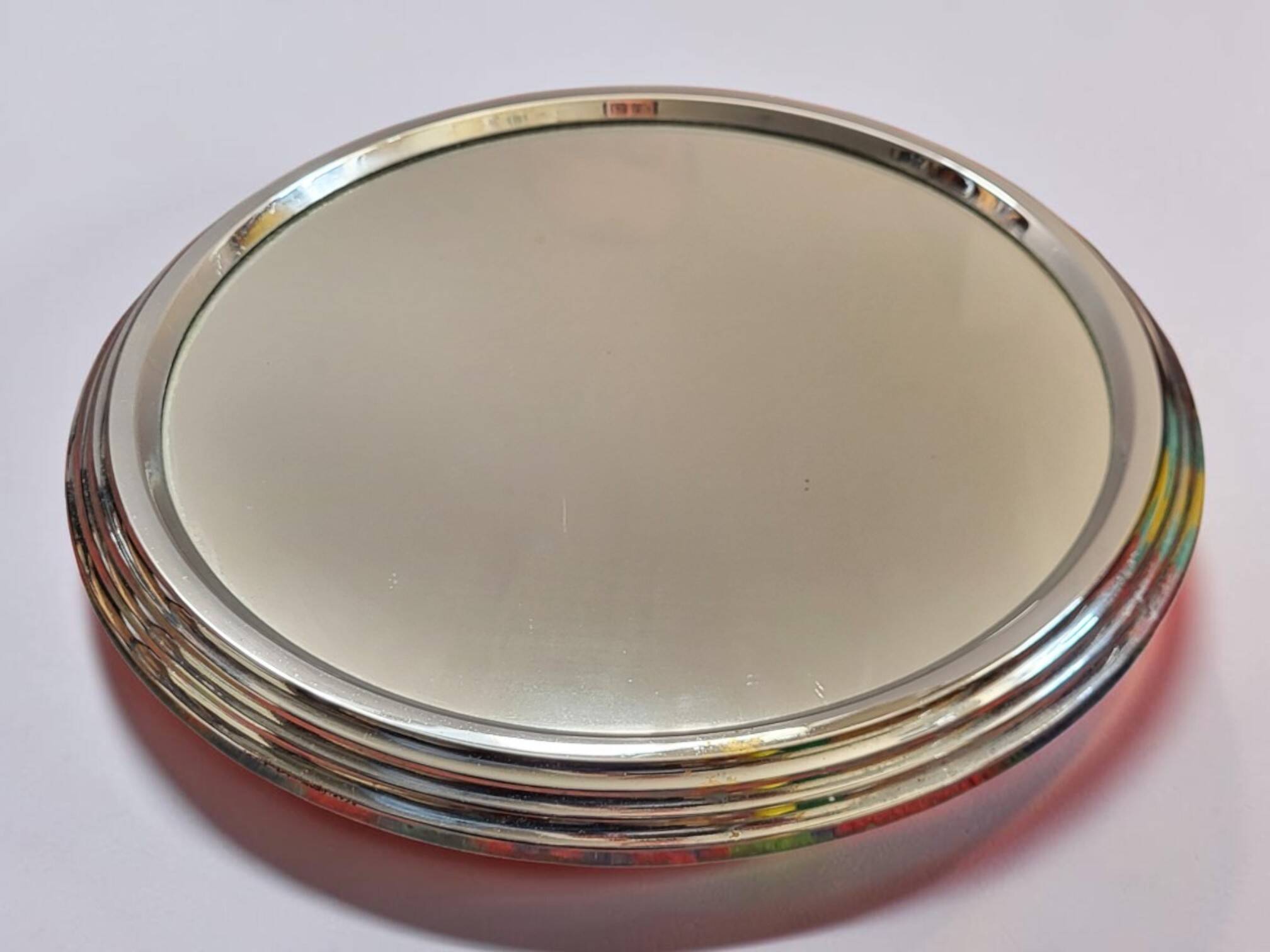 Round chrome metal tray D.27