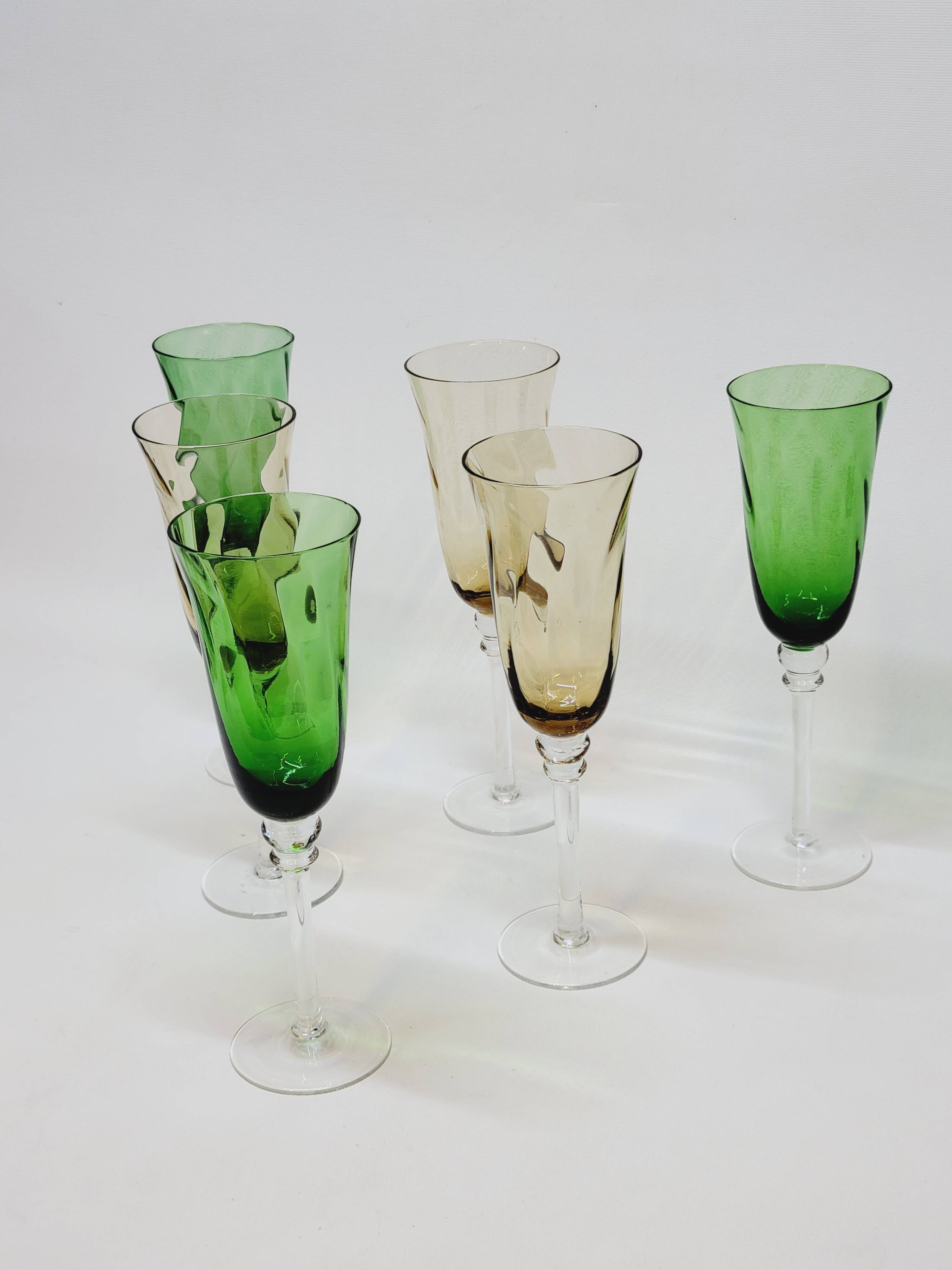6 Champagne Flutes in Twisted Blown Glass 2 Colors Green and Amber