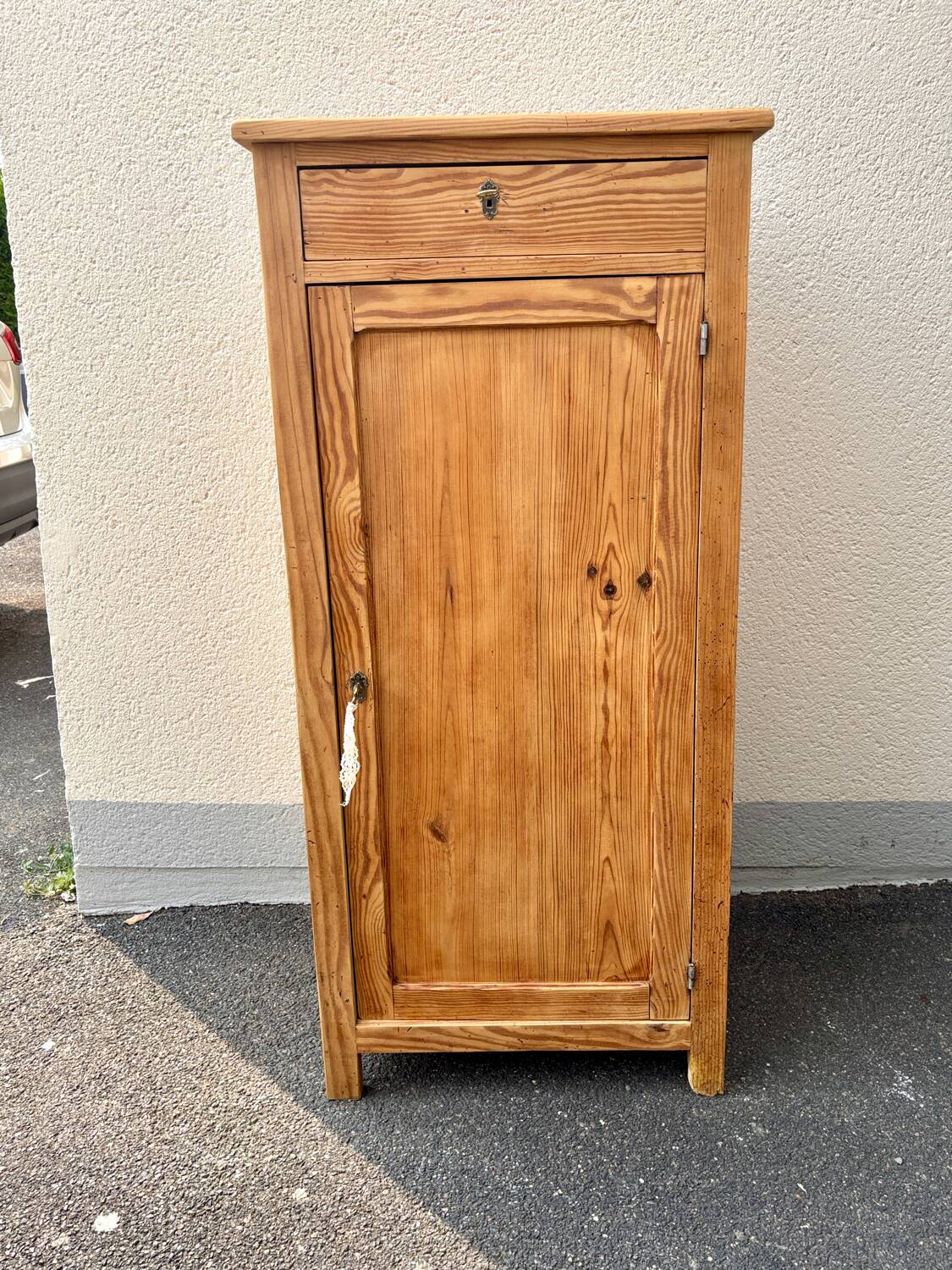 Parisian sideboard in raw wood