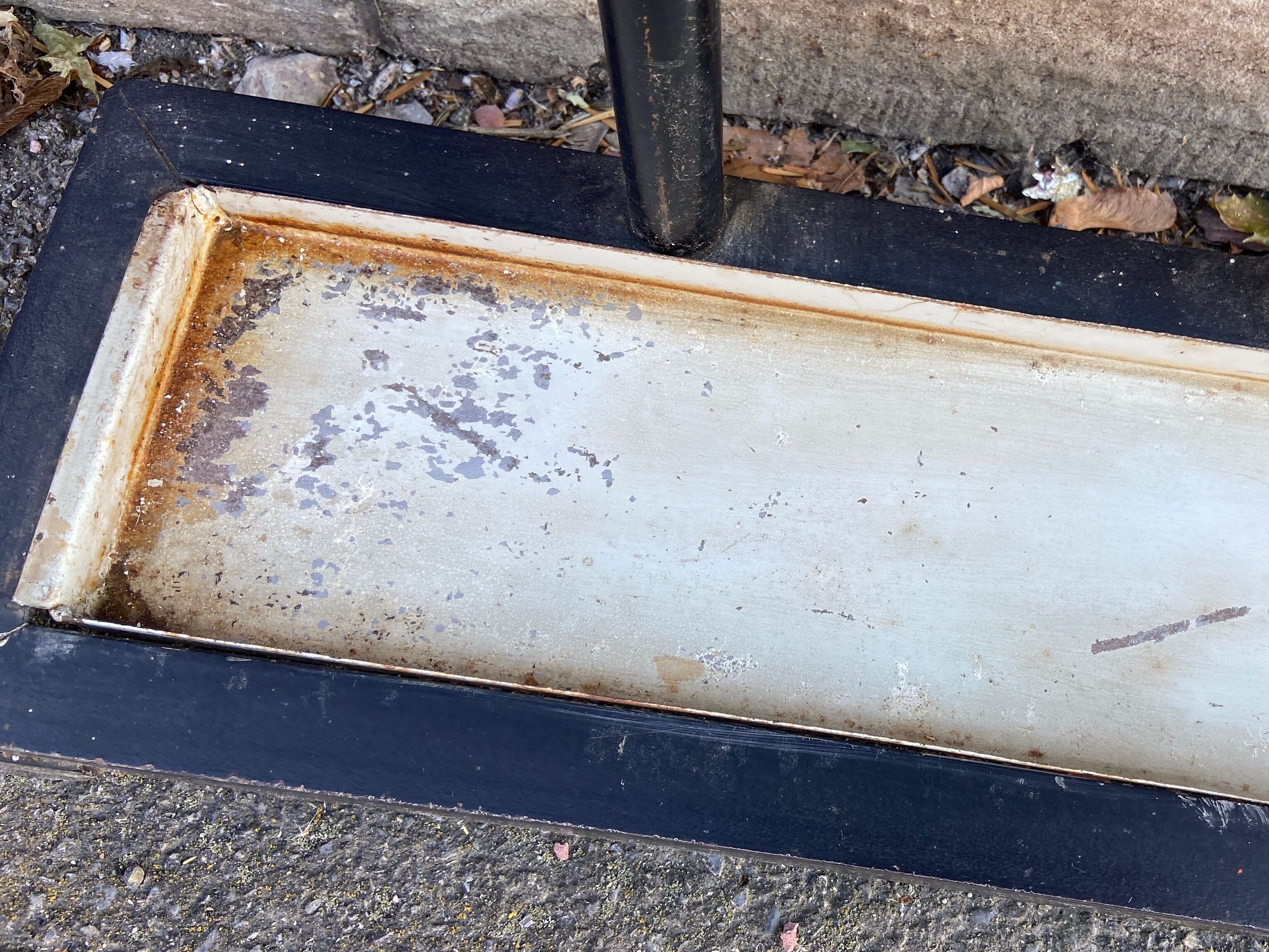 Porte-manteaux sur pied vintage perroquet vestiaire