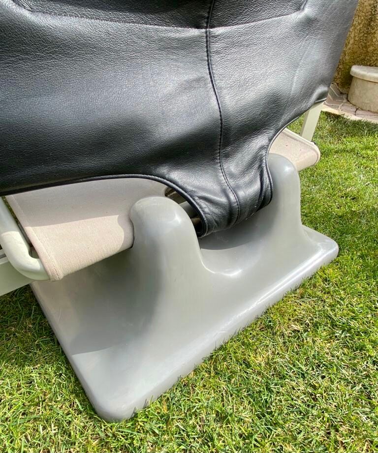 650 aeo Cassina armchair