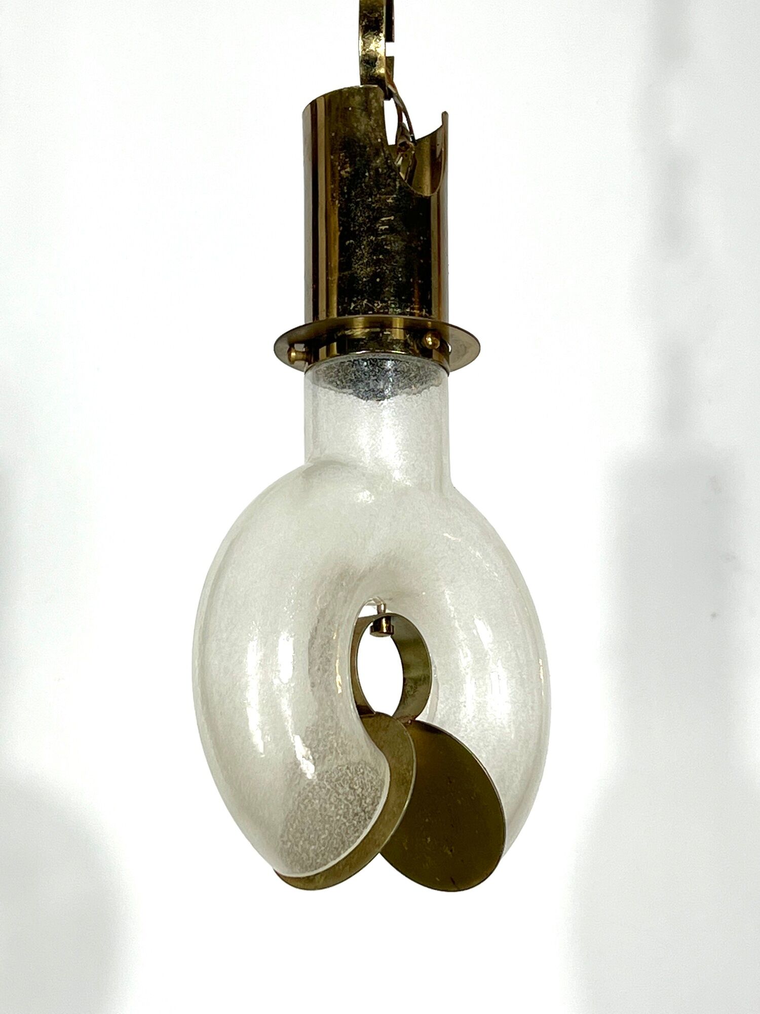 Mid-century modern brass and pulegoso chandelier by Carlo Nason