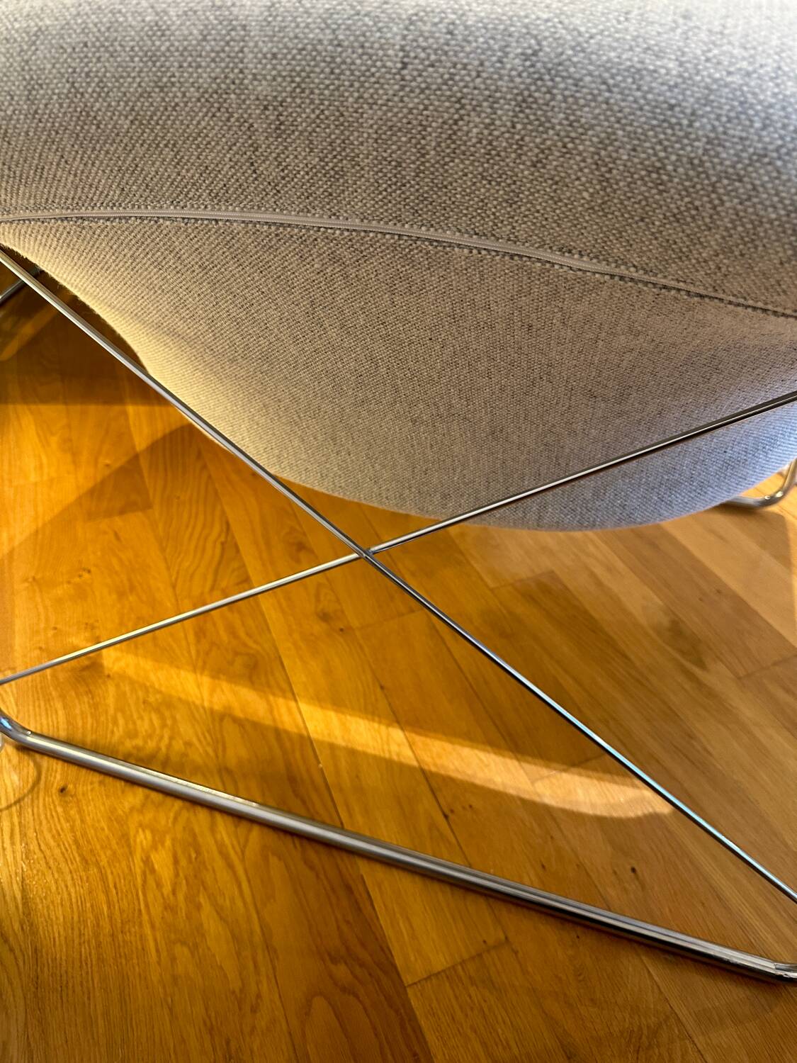 Pair of “Cubic” armchairs by Olivier Mourgue