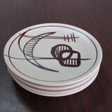 Set of 4 dessert plates.