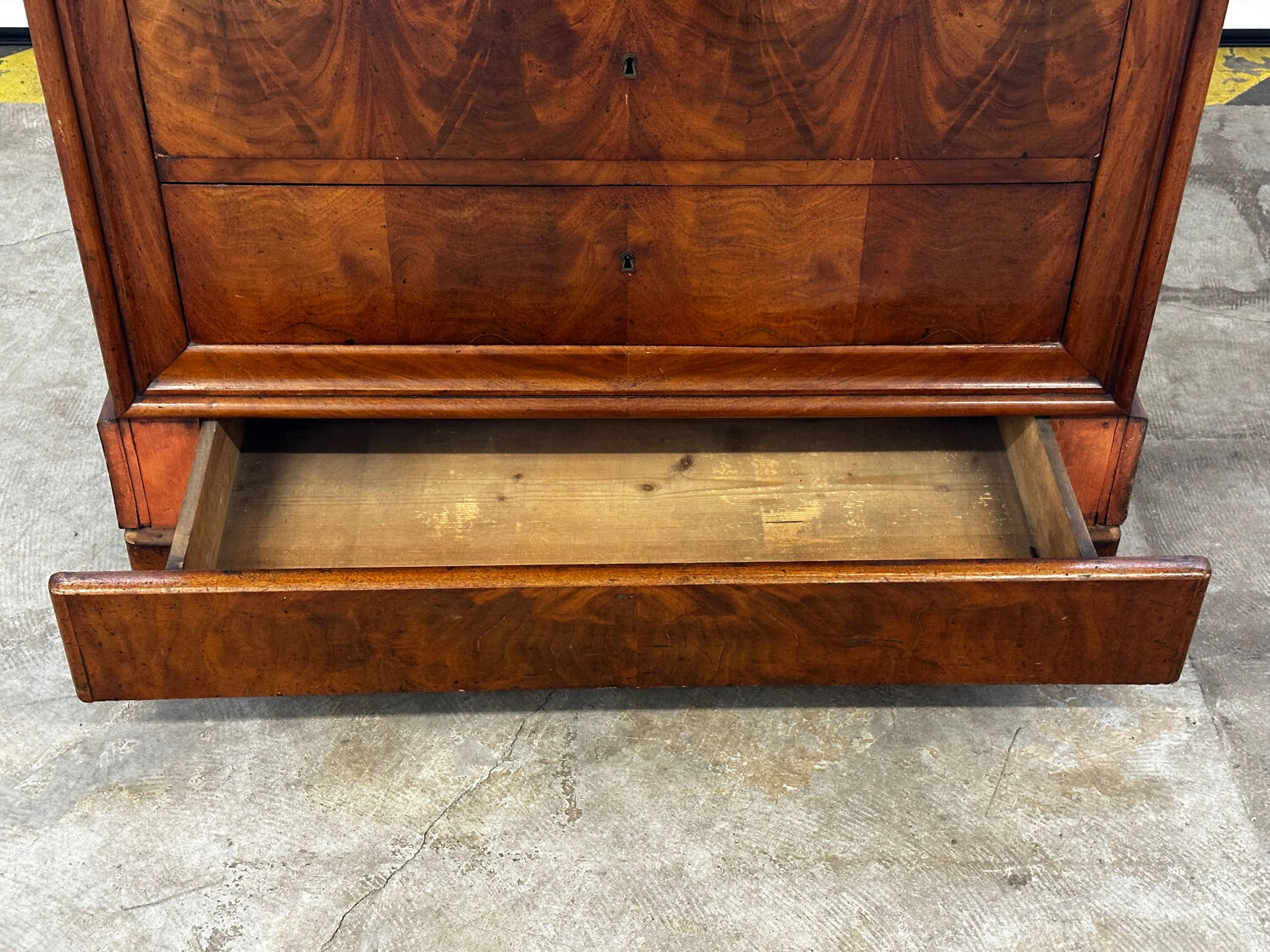 Louis Philippe style commode from the early 20th century - Mahogany