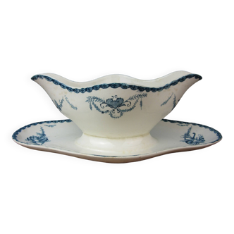 Lavoisier Longwy sauce boat