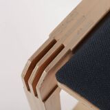 Une paire de chaises architecturales, Danemark 1990