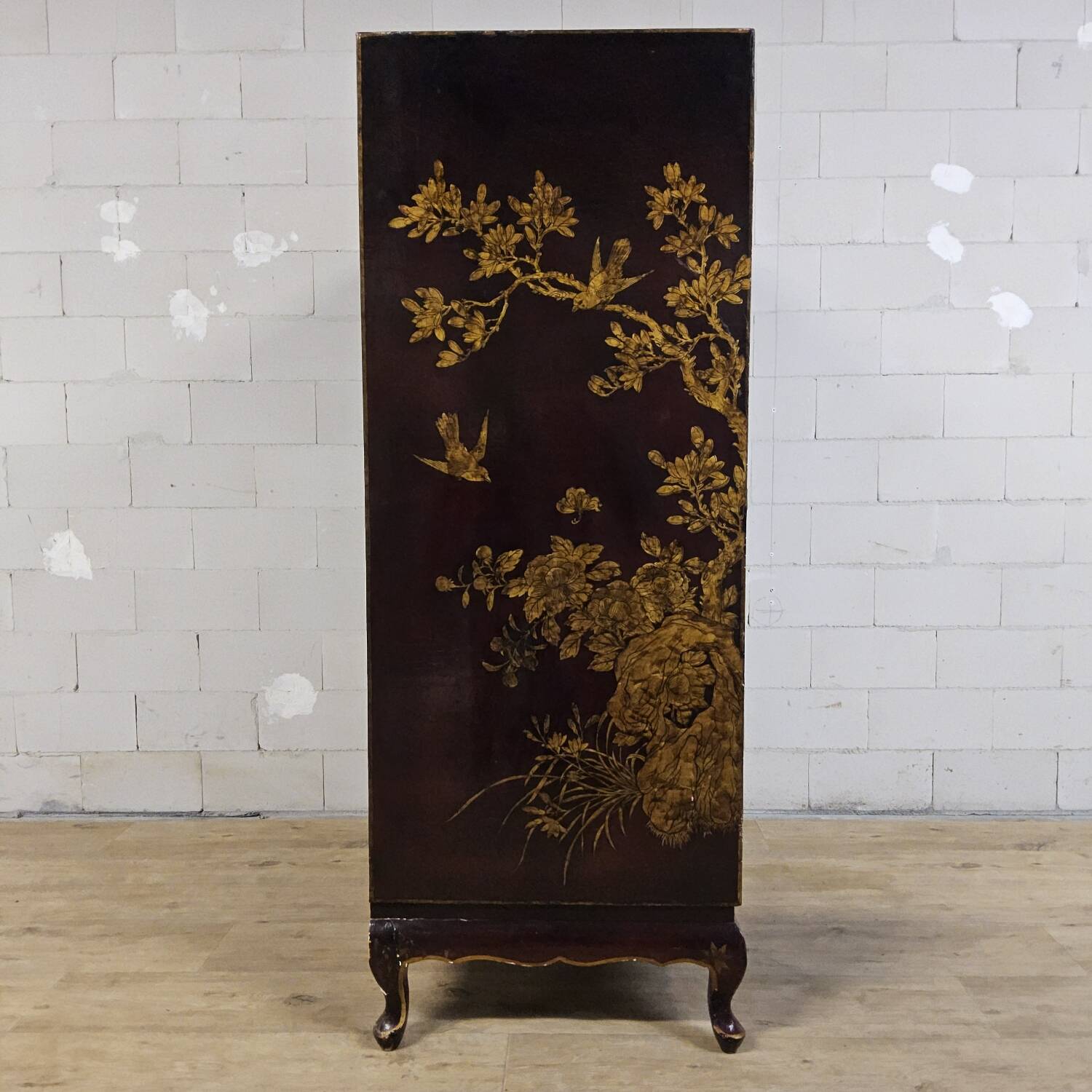Vintage Chinese cabinet (red/gold) traditional scene bohomian