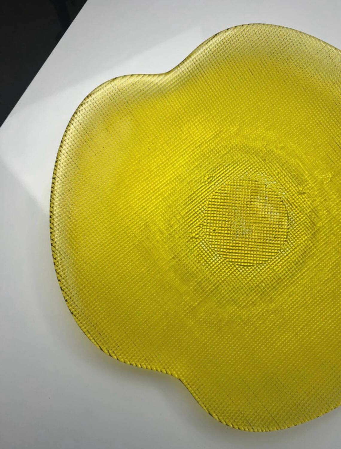 Grand plat jaune transparent Vintage