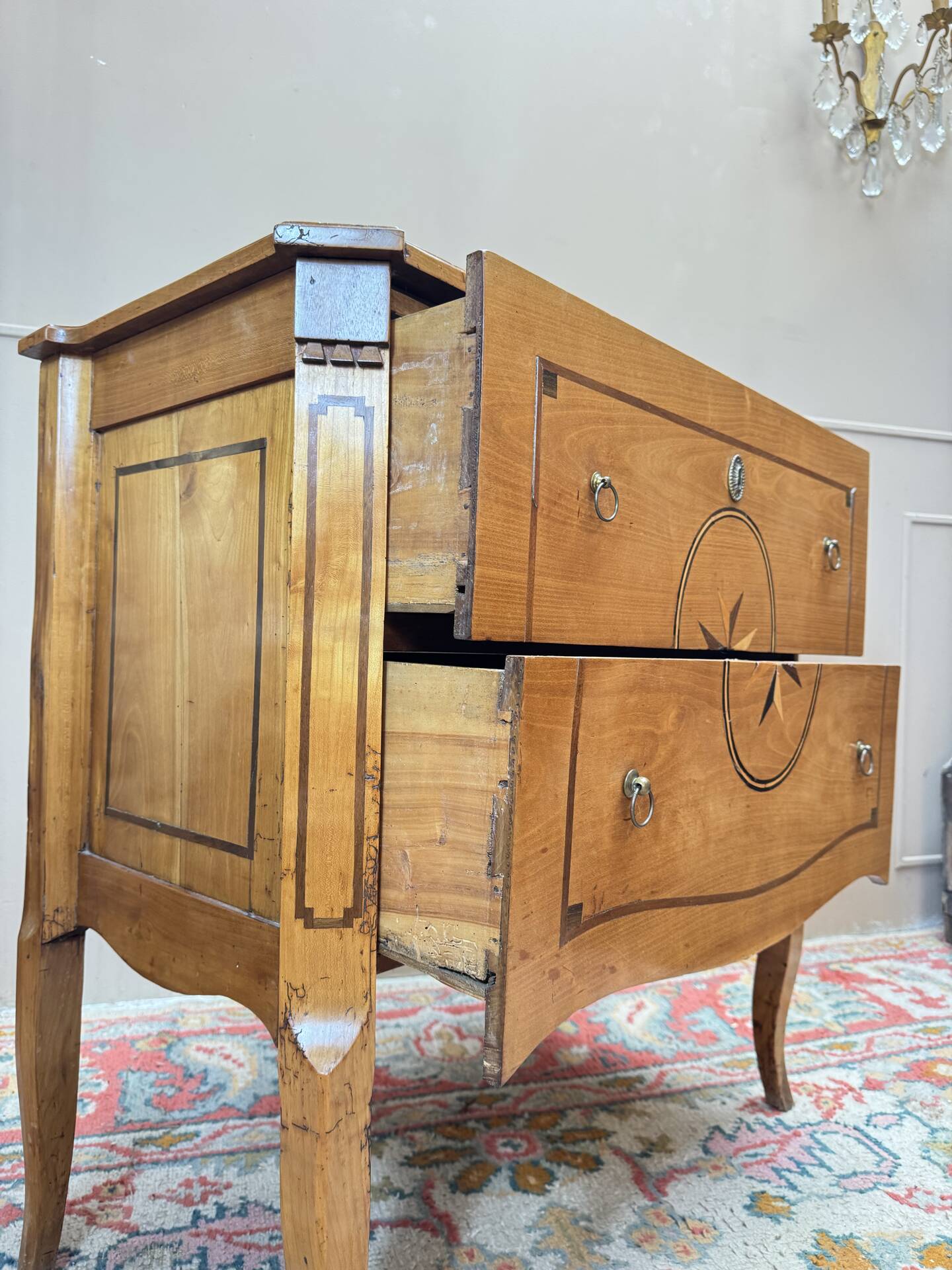 Cherry wood sauteuse commode from the transitional period, 18th century