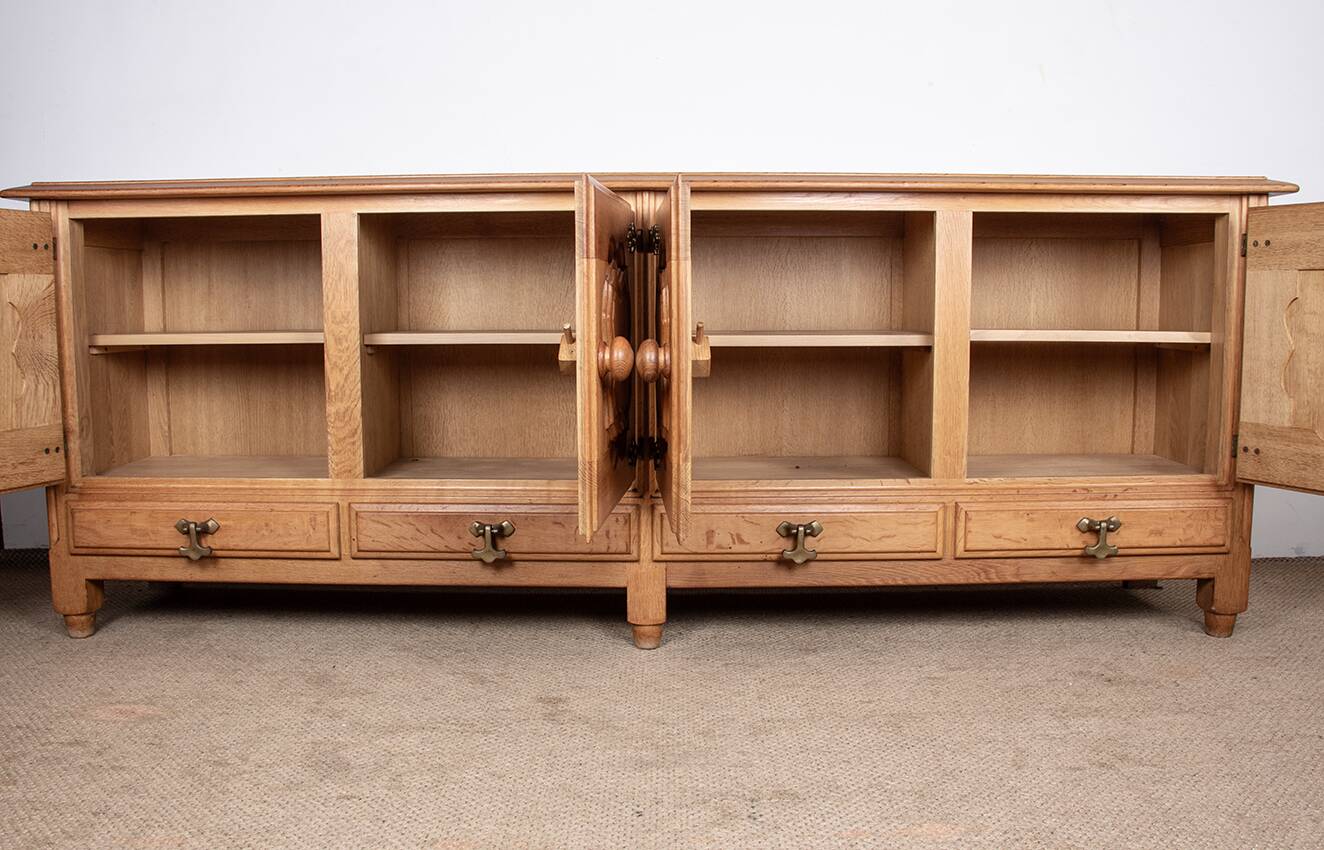 Very large French sideboard in solid oak, Guillerme and Chambron 1960.