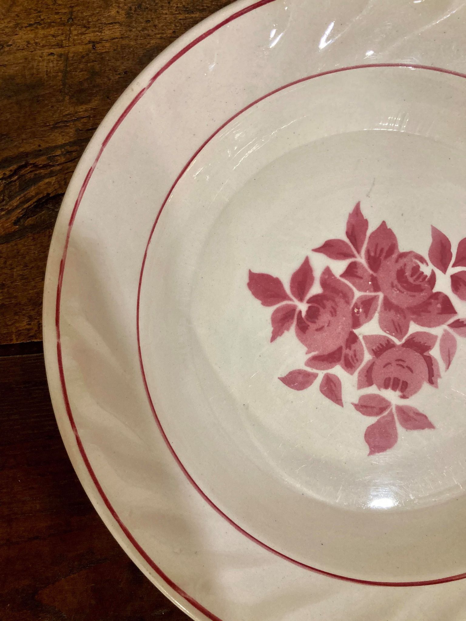 Red PB presentation dish