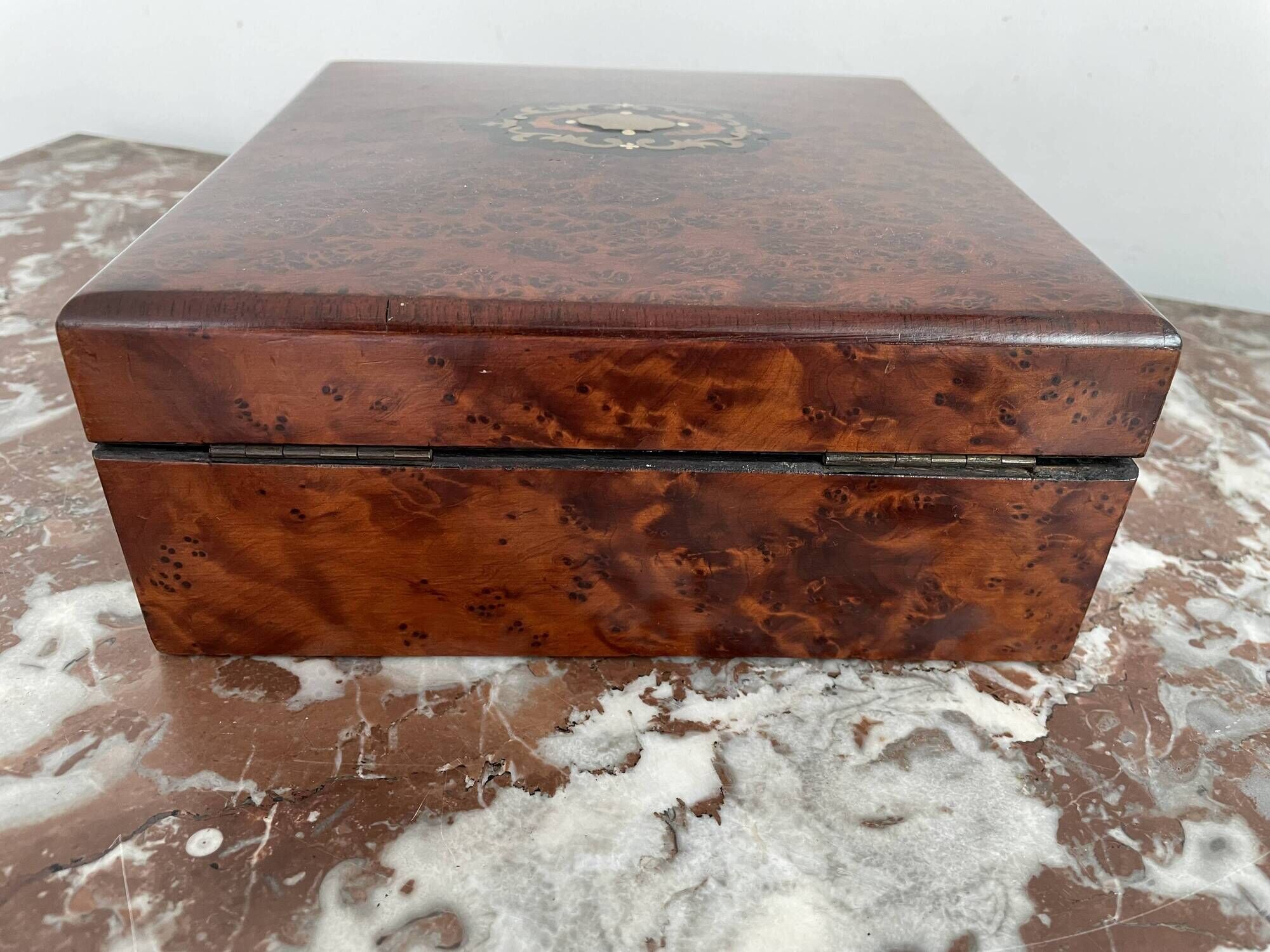 Jewelry box, Napoleon III, nineteenth century, cedar magnifying glass, rosewood, brass