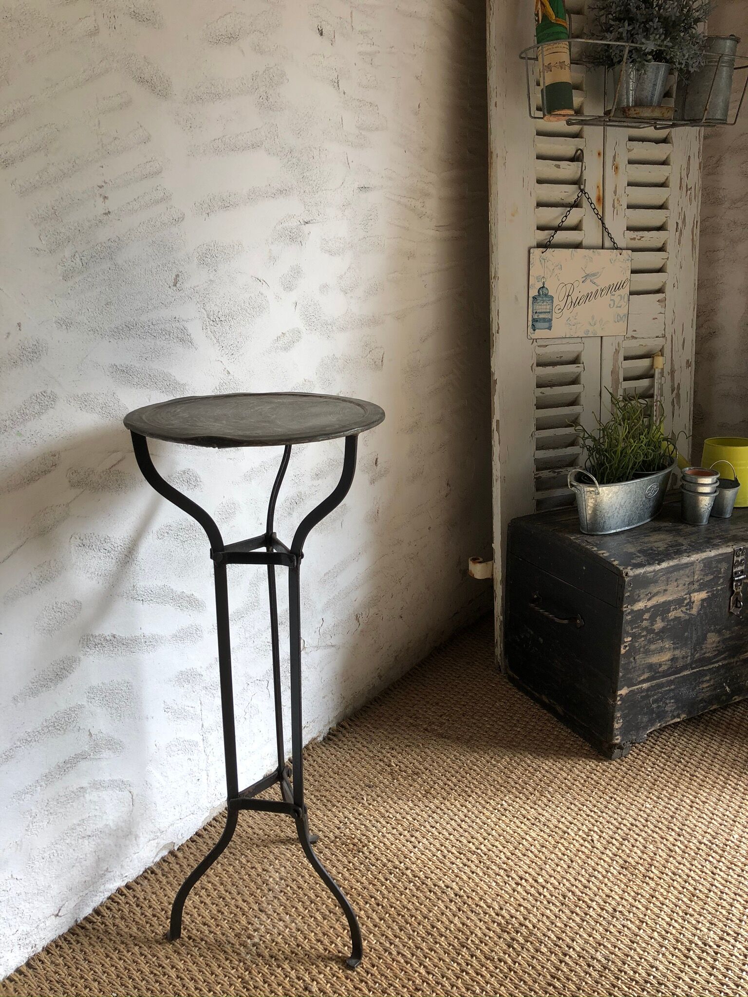 Ancient wrought iron healing