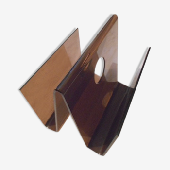 Smoked plexi magazine holders