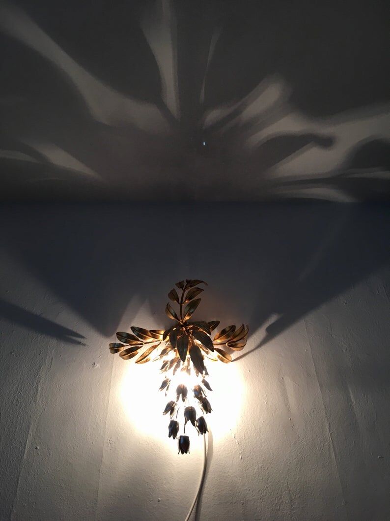 Iitalian Hollywood Regency gilded metal wall lamp by Hans Kögl