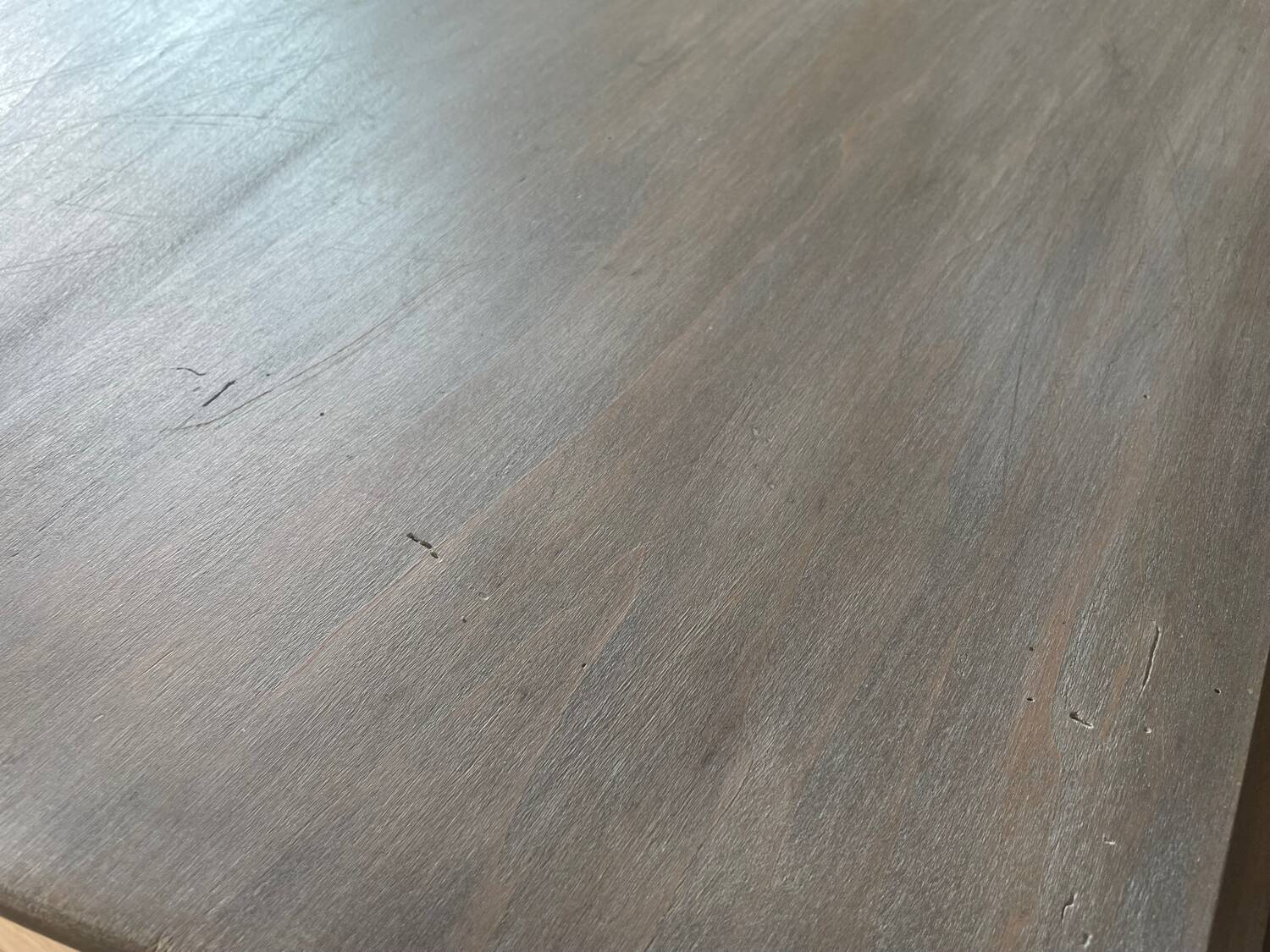 Old round coffee table